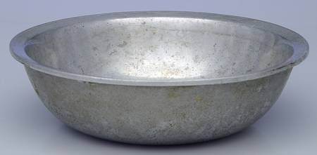 Plough Tavern (Armetale, Hollowware, Satin) 8" Round Vegetable