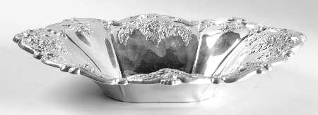 St. Regis (Silverplate, Hollowware) Silverplate Oval Vegetable Bowl