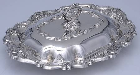 St. Regis (Silverplate, Hollowware) Oval Covered Vegetable