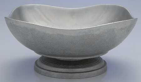 Armetale Hollowware (Non-Silver) 9" Square Boston Bowl with Pedestal