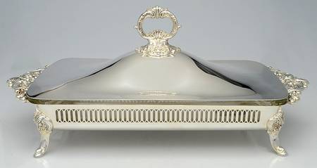 Baroque (Silverplate, Hollowware, Newer) 3 Qt Rectangular Covered Casserole w/Liner