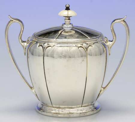 Lotus (Sterling, Hollowware, Round Base) Sugar Bowl & Lid