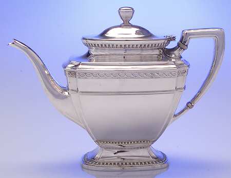 9761 (Sterling, Hollowware) Teapot