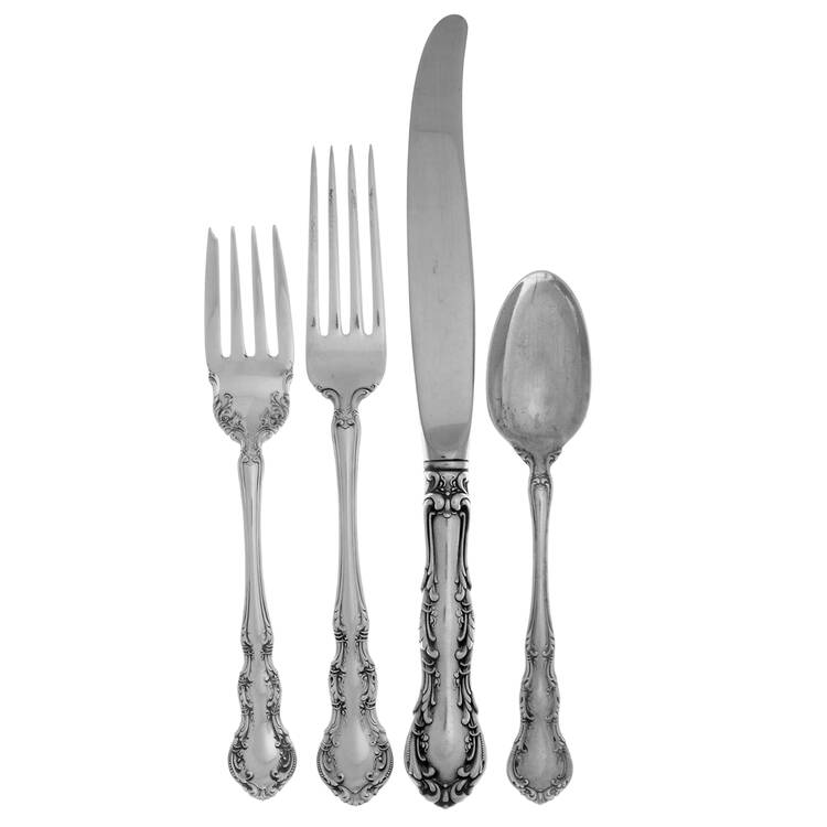 Old Atlanta (Sterling, "Wallace") 32 Piece Estate Set by Wallace Silver