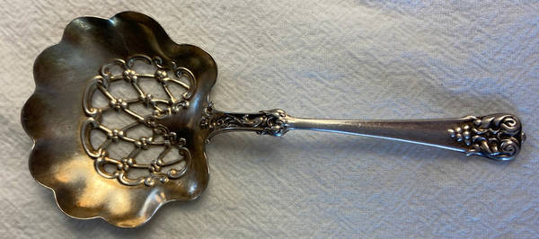 WDS11 (STERLING) Solid Bon Bon Spoon with Pierced Bowl