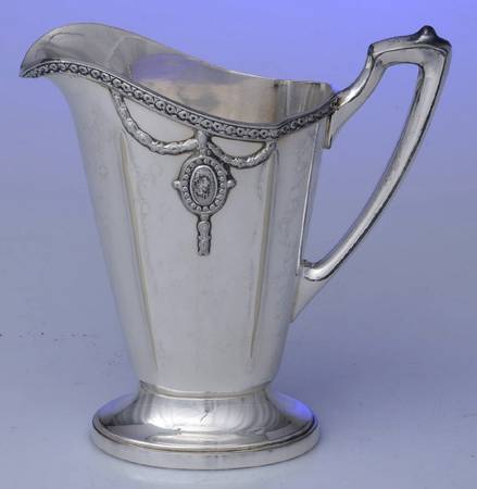 Dorothy Q (Silverplate, Hollowware) Creamer
