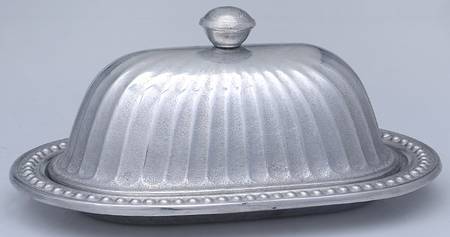 Flutes & Pearls (Pewter, Hollowware) 1/4 Pound Covered Butter