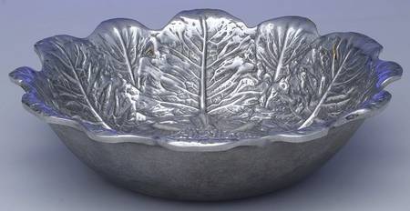 Majolica (Pewter, Hollowware) 11" Salad Serving Bowl