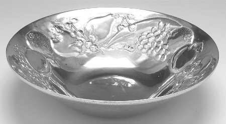 Fruit (Armetale, Hollowware) Large Round Vegetable Bowl