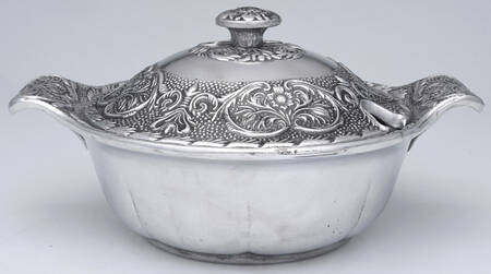 William & Mary (Armetale, Hollowware Tureen & Lid