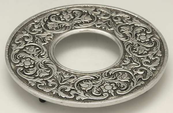 William & Mary (Armetale, Hollowware Trivet