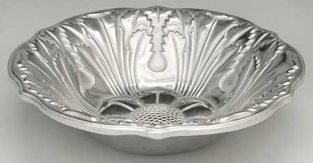 Acanthus (Pewter, Hollowware) Large Round Vegetable Bowl