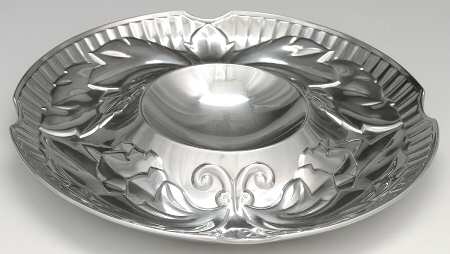 Acanthus (Pewter, Hollowware) 1 Piece Chip and Dip Set