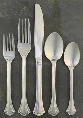 Resplendence (Stainless) 5 Piece Place Setting