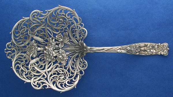 5740 (Sterling) Bonbonnieres Server