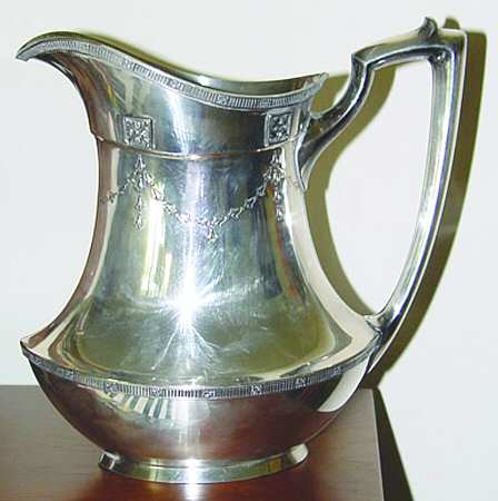 3215N (Silverplate, Hollowware) Silverplate Water Pitcher