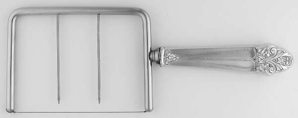 WOX1 (Sterling) Cake Breaker with Silverplate Prongs