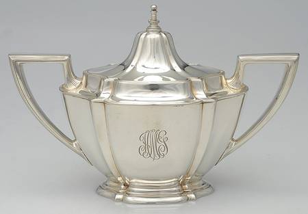 8580 (Sterling, Hollowware) Sugar Bowl & Lid