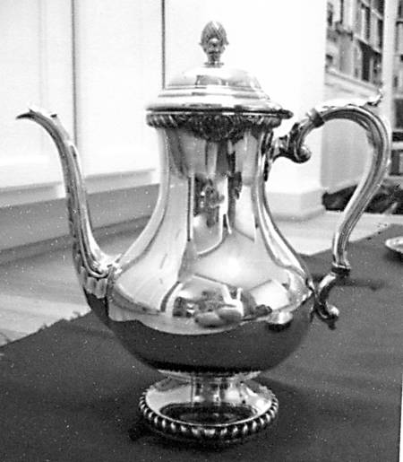 M608 (Silverplate, Hollowware) Silverplate Coffee Pot