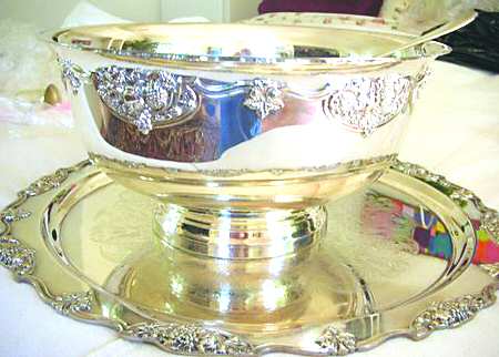 Harvest (Silverplate, Hollowware) Punch Bowl and Tray