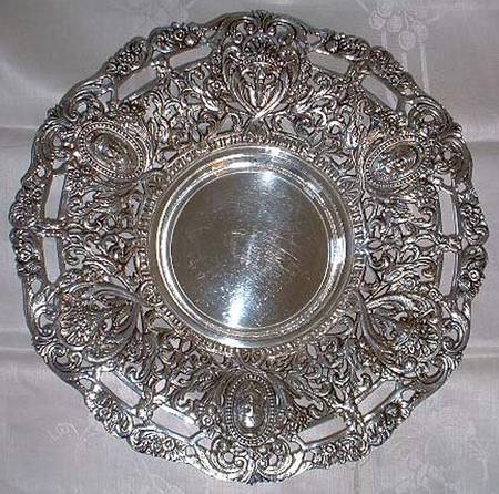 Madrilena Collection, The (Silverplate, Hollowwar) 13" Round Pierced Basket