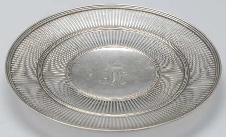 32 (Sterling, Hollowware) Footed Pierced Cake Plate