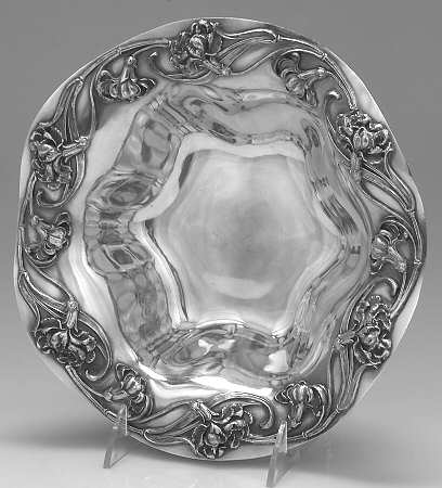 487 (Silverplate, Hollowware) by Wallace Silver