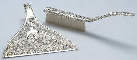 Silverplate Hollowware Table Crumber & Brush Set