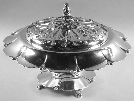 Lotus (Sterling, Hollowware, Scallop Base) 12" Round Footed Centerpiece with Frog