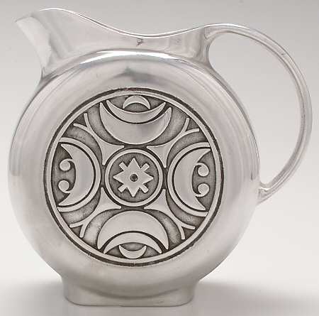 Kenya (Armetale, Hollowware) by Wilton Armetale