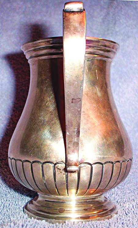B694 (Sterling, Hollowware) Creamer