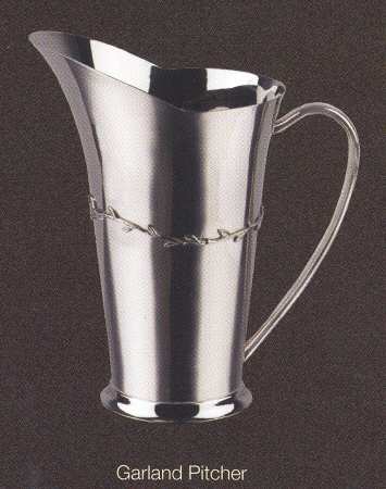 Garland Romance (Hollowware) Pitcher Water