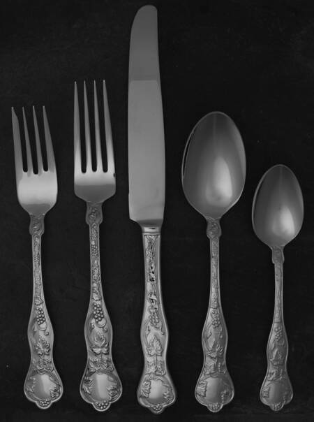 Merlot (Stainless) 5 Piece Place Setting