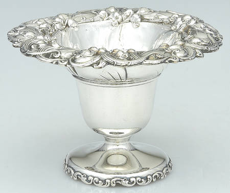 Lily of the Valley (Sterling, Hollowware) 4" Vase