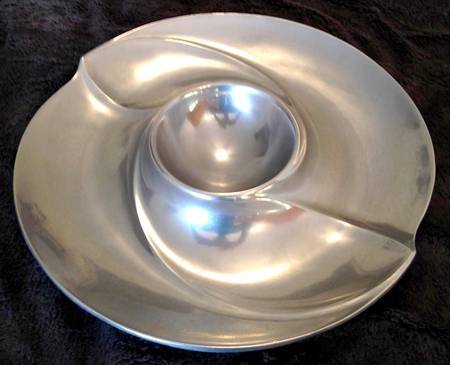 Oasis (Armetale, Hollowware) by Wilton Armetale