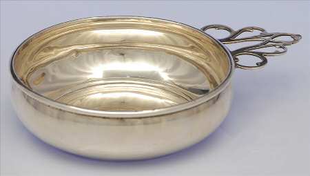 D29 (Sterling, Hollowware) 4" Porringer