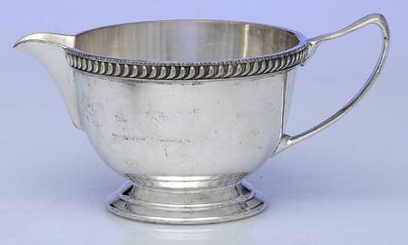 3886 (Silverplate, Hollowware) Mini Creamer
