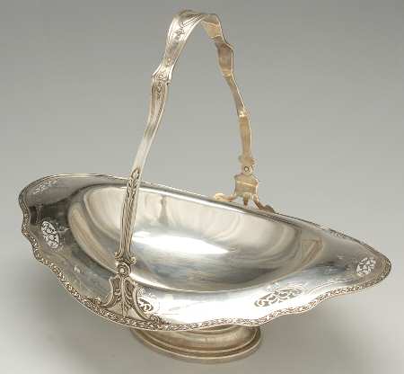 3324-3 (Sterling, Hollowware) 16" Handled Oval Footed Centerpiece
