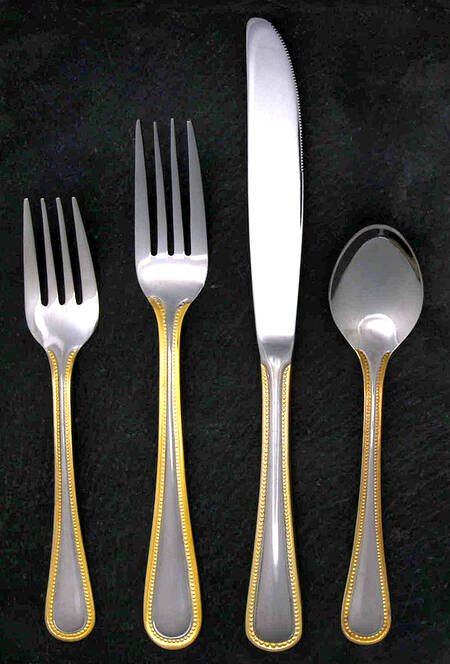 Regal Pearl (Stainless, Gold Accent) 4 Piece Place Setting