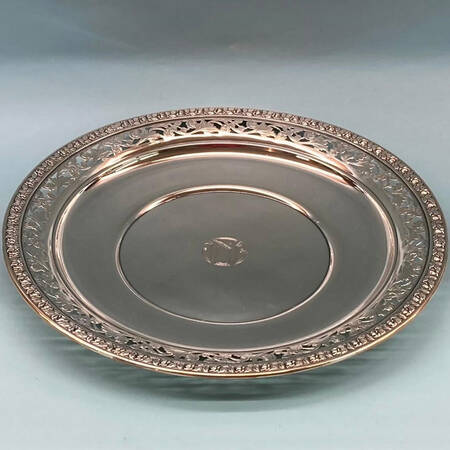 44153 (Sterling, Hollowware) 10" Sandwich Plate