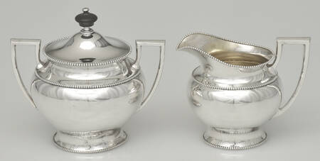 545 (Sterling, Hollowware) Creamer & Sugar Bowl with Lid Set by Wallace Silver