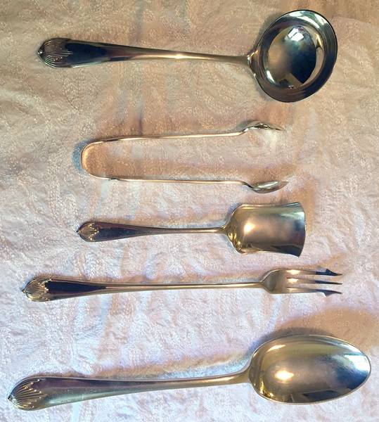WKL25 (Silverplate) Solid Gravy Ladle