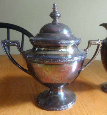 V9645 (Silverplate, Hollowware) by Wallace Silver