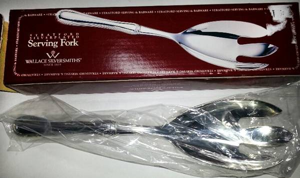 Stratford (Silverplate) Serving Fork with Stainless Tines