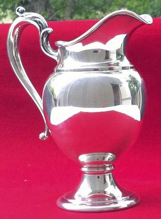 610 (Sterling, Hollowware) Creamer