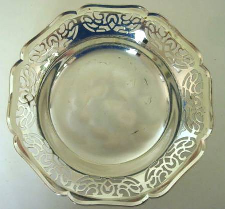 Ikora (Silverplate Hollowware) 5" Pierced Bon Bon Bowl