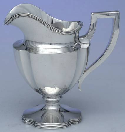 417 (Sterling, Hollowware) Creamer
