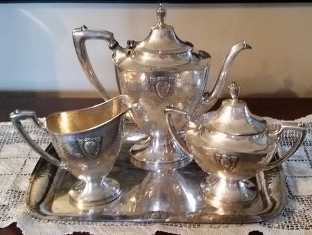 VSC327 (Silverplate, Hollowware) by Wallace Silver