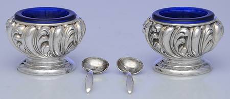 3853 (Silverplate, Hollowware) Individual Open Salt with Cobalt Liner & Spoon - Set of 4