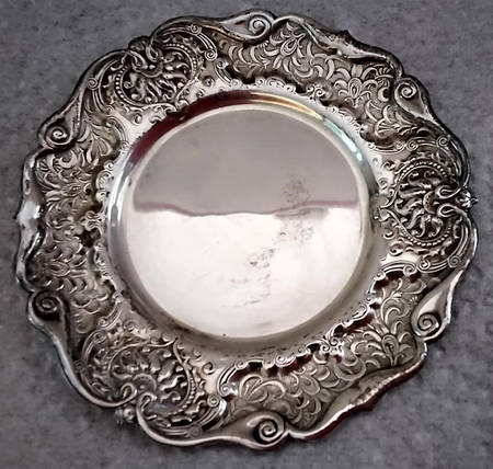 2392 (Sterling, Hollowware) Butter Pat